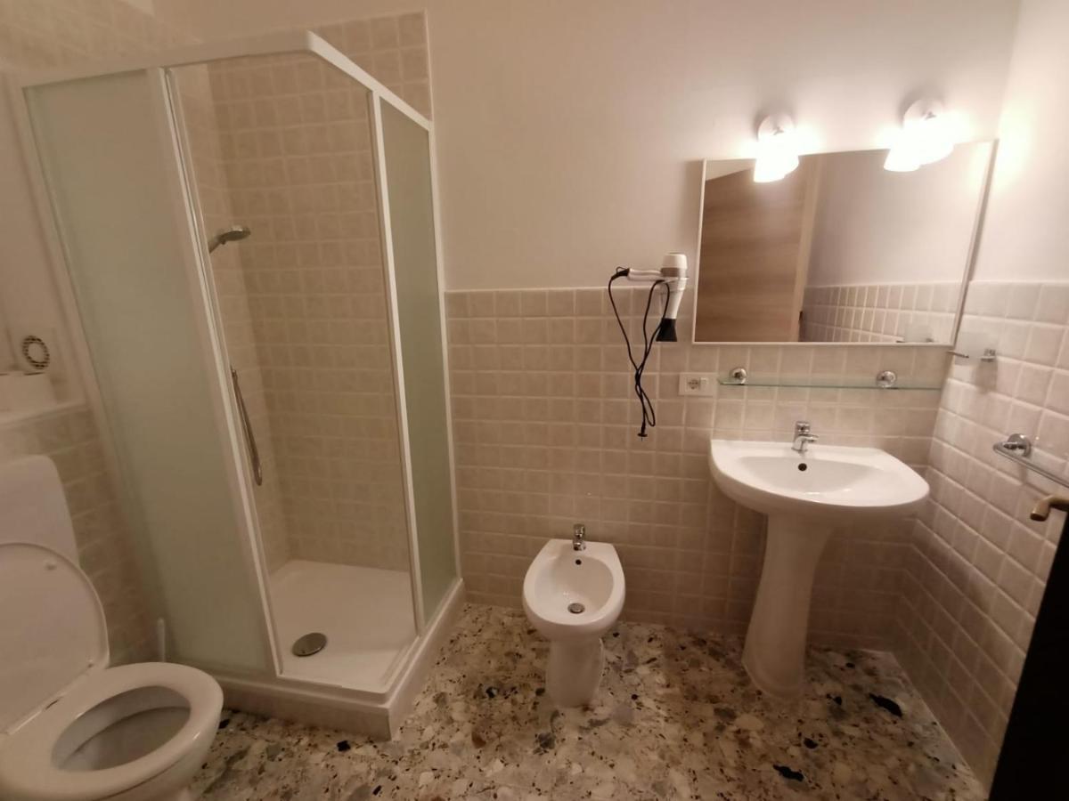 Domus Cesena Hotel ภายนอก รูปภาพ