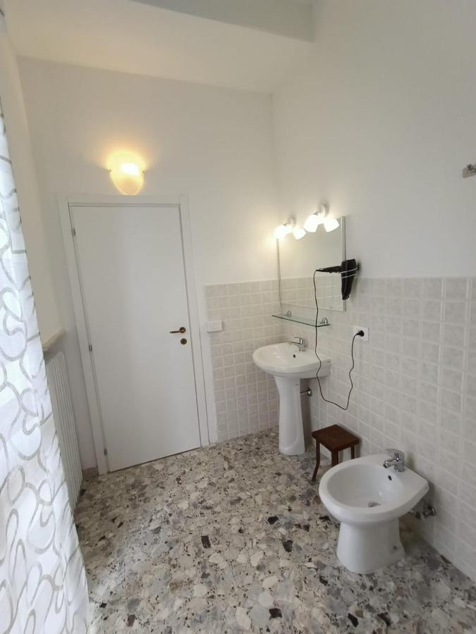 Domus Cesena Hotel ภายนอก รูปภาพ