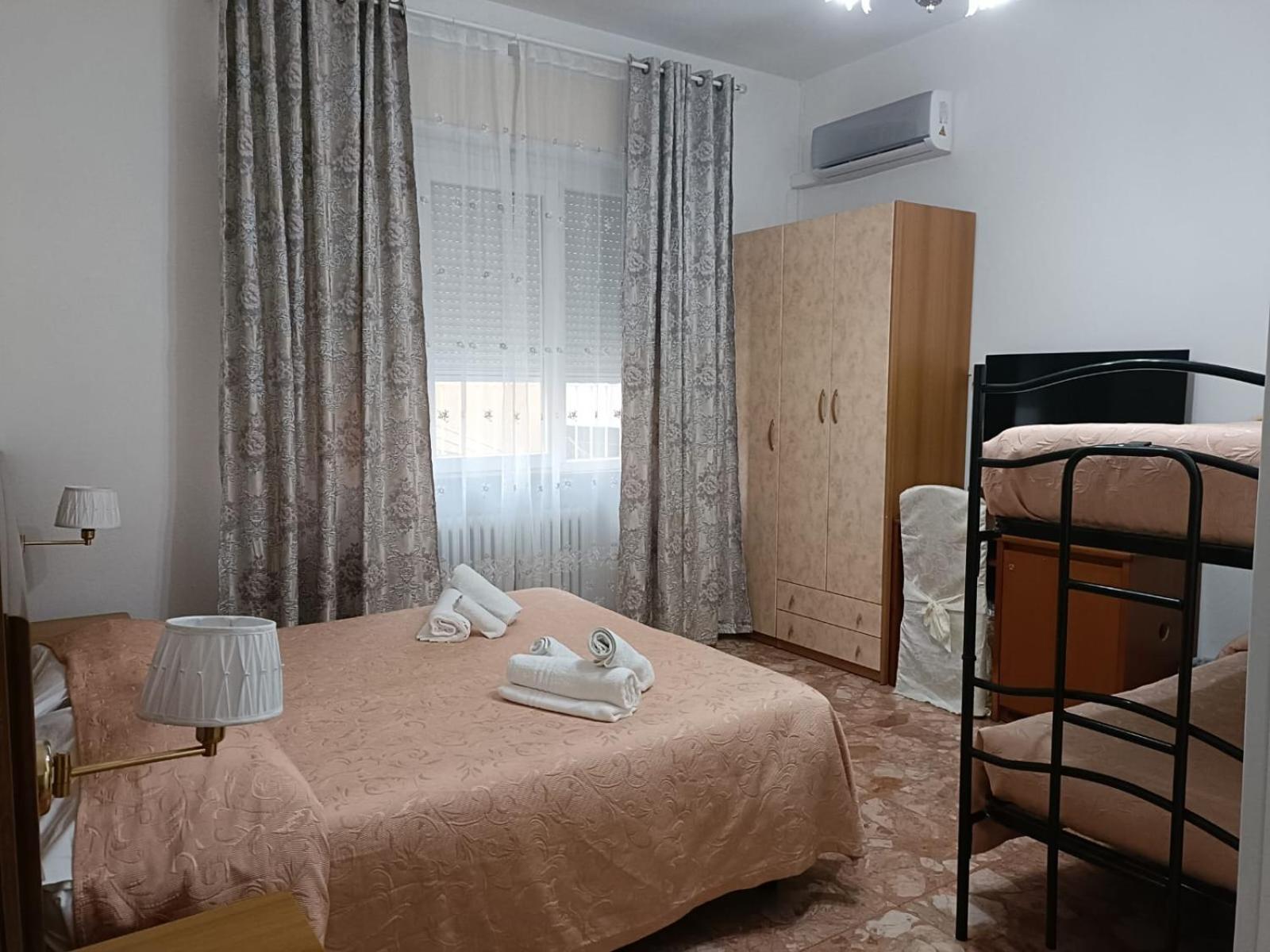 Domus Cesena Hotel ภายนอก รูปภาพ