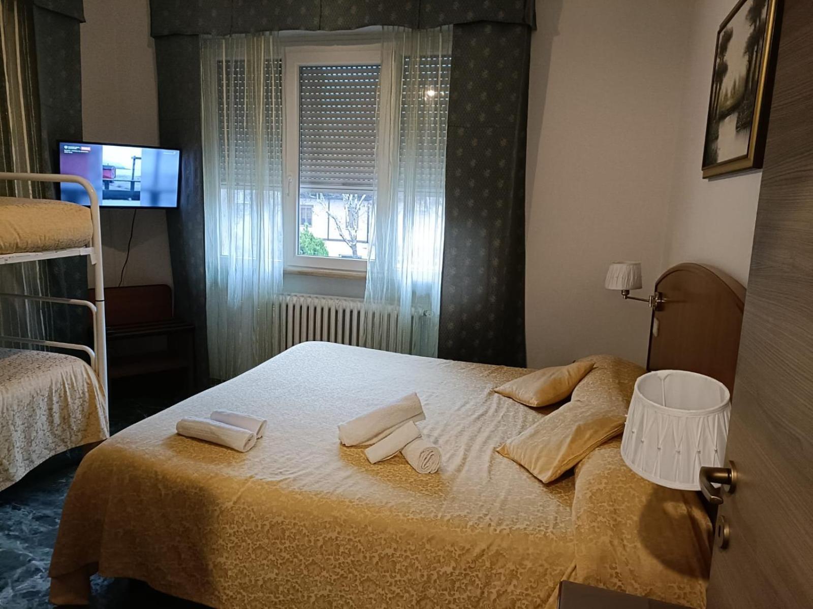 Domus Cesena Hotel ภายนอก รูปภาพ